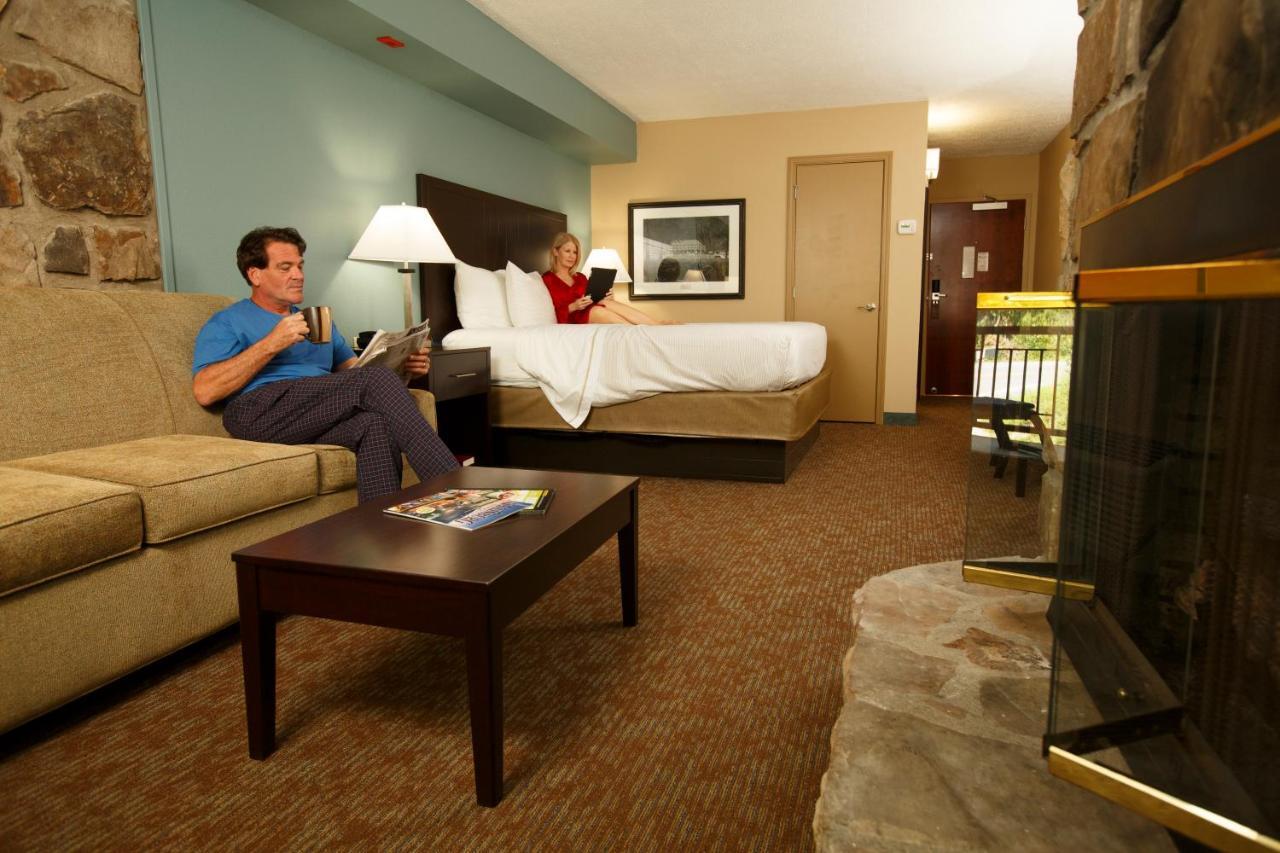 Greystone Lodge On The River Gatlinburg Extérieur photo